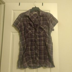 Purple plaid short-sleeve top